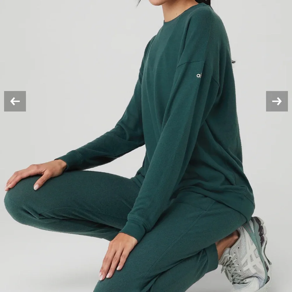 NWT Alo Yoga Soho Pullover Midnight Green Sz XS - Picture 5 of 14
